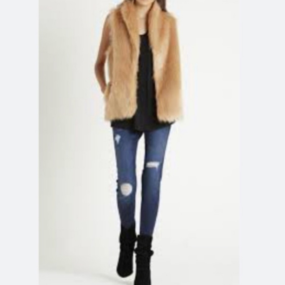 BCBGeneration Faux Fur‎ Women's Vest Size Large - Picture 14 of 14